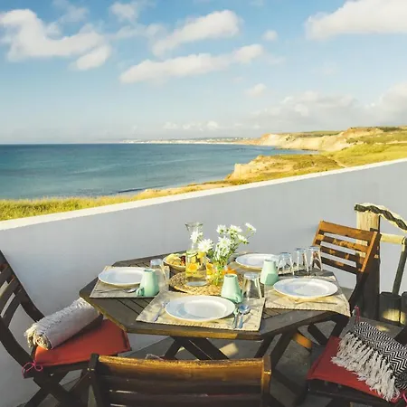 Soulsurfcamp Portugal Alojamento de Acomodação e Pequeno-almoço *