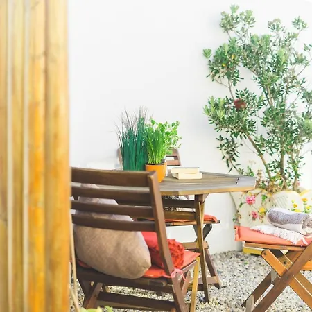 Soulsurfcamp Portugal B&B 페렐